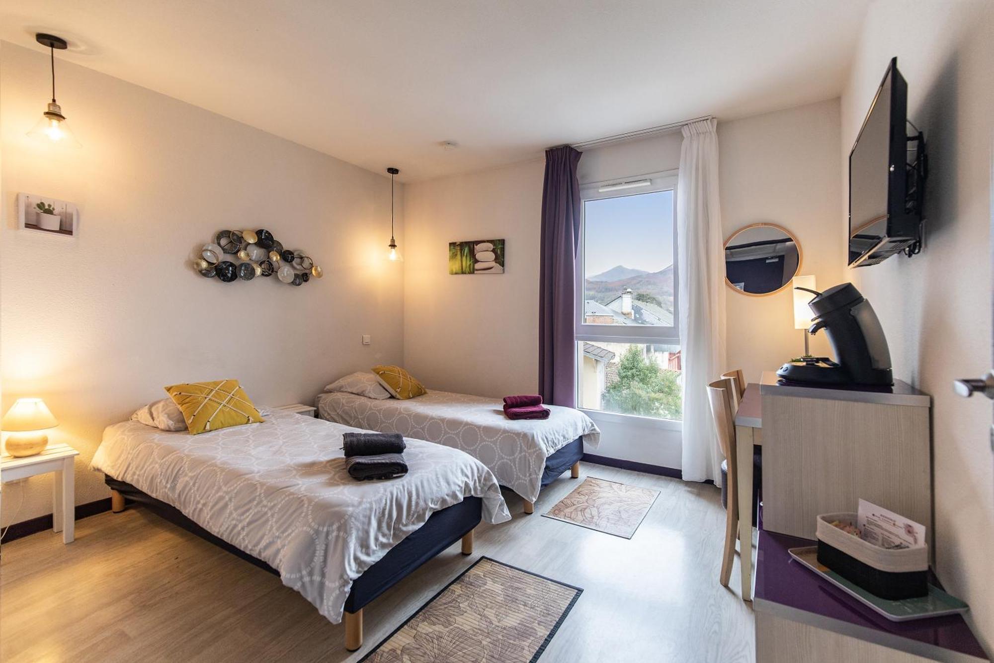 Tithome 1 - Gare, Centre Ville, Vue Montagne Et Chateau 루르드 외부 사진